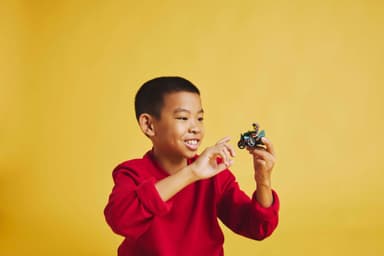 LEGO City Racerbilpakke flybil mot sykesengbil 60459