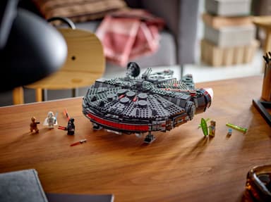 LEGO Star Wars The Dark Falcon 75389