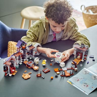 LEGO Super Mario Kong Boos hjemsøkte hus 71436