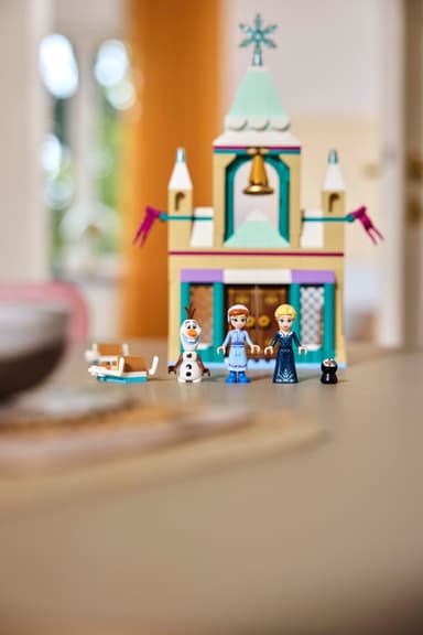LEGO Disney Princess Isslottet i Arendelle 43265