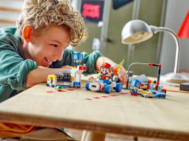 LEGO Super Mario Mario Kart – Toads verksted 72035