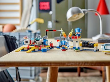 LEGO Super Mario Mario Kart – Toads verksted 72035