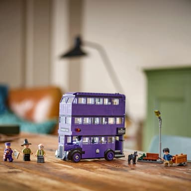 LEGO Harry Potter På eventyr med Fnattbussen 76446