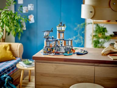 LEGO City Politiets fengselsøy 60419