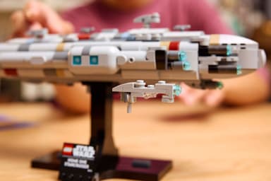 LEGO Star Wars Home One Starcruiser 75405