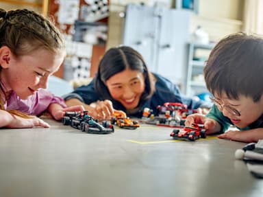 LEGO Speed Champions Mercedes-AMG F1 W15-racerbil 77244