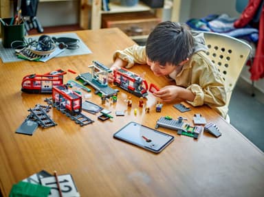 LEGO City Trikkeholdeplass 60423