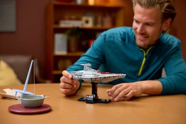 LEGO Star Wars Assault Ship i Acclamator-klassen 75404