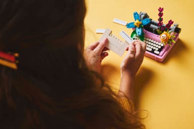 LEGO Creator Skrivemaskin med blomster 31169