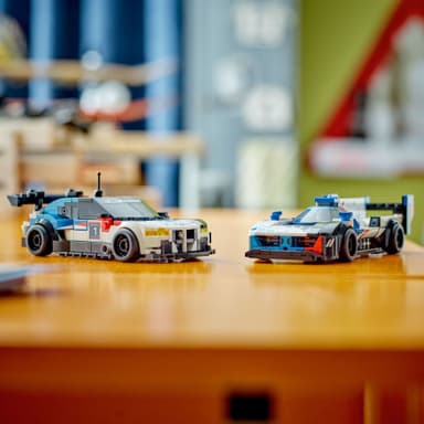 LEGO Speed Champions BMW M4 GT3 & BMW M Hybrid V8-racerbil 76922