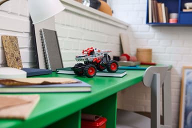 LEGO Technic Monster Jam ThunderROARus med pullback-funksjon 42200