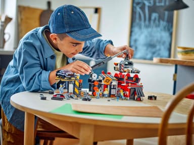 LEGO City Bilopphuggeri med biler 60472