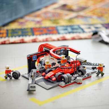 LEGO City F1-depotstopp og -team med Ferrari-bil 60443
