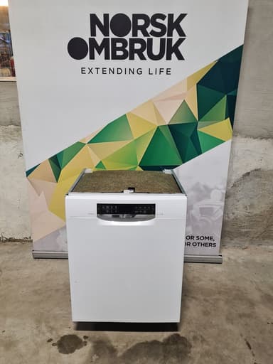 Bosch oppvaskmaskin SMU67MW03S - brukt