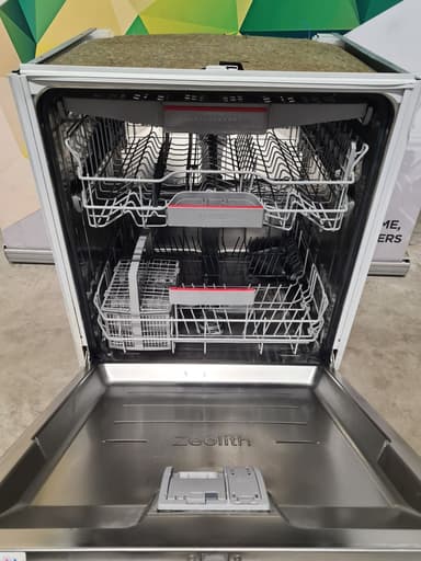 Bosch oppvaskmaskin SMU67MW03S - brukt