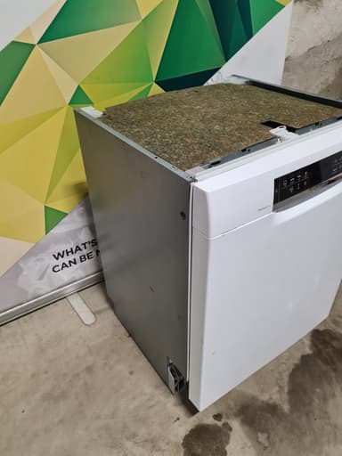 Bosch oppvaskmaskin SMU67MW03S - brukt
