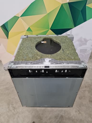 Siemens iQ300 Integrert oppvaskmaskin SN636X03AE - brukt
