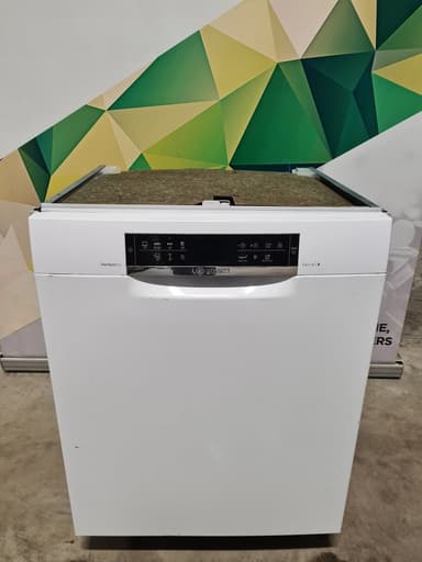 Bosch oppvaskmaskin SMU67MW03S - brukt