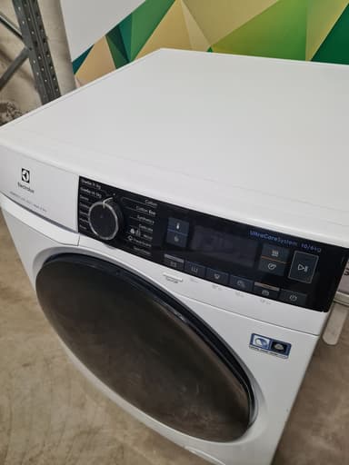 Electrolux PerfectCare 800 EW8W261B Kombinert vaskemaskin & Tørketrommel (10+6kg) - brukt