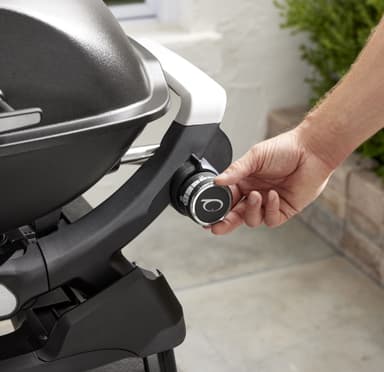 Weber Q2200N gassgrill 1501101 (sort)