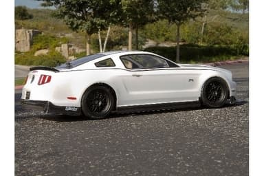 2011 Ford Mustang RTR-karosseri (200mm)