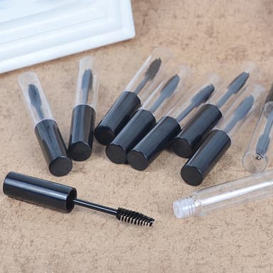 Tom mascarabeholder med øyenvippebørste Sort 10 ml