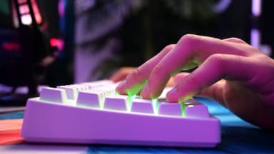 Cherry Xtrfy K4V2 gaming-tastatur