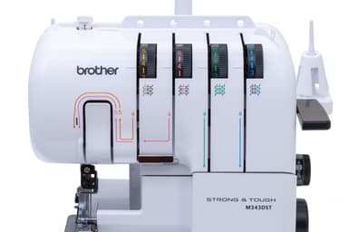 Brother M343DST Sterk & Tøff Overlock inkl. Forlengelsesbord og ekstra trykkføtter