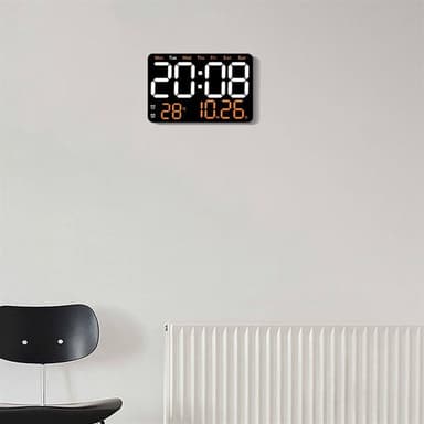 Digital bordklokke med store LED-tall og multifunksjonsdisplay
