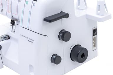 Brother M343DST Sterk & Tøff Overlock inkl. Forlengelsesbord og ekstra trykkføtter