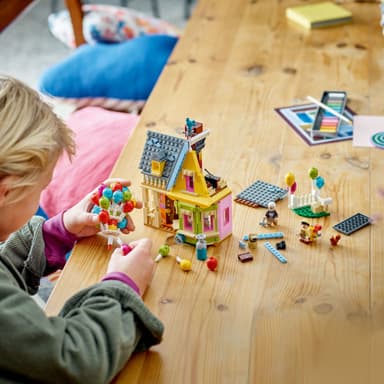 LEGO Disney Huset fra «Se opp» 43217