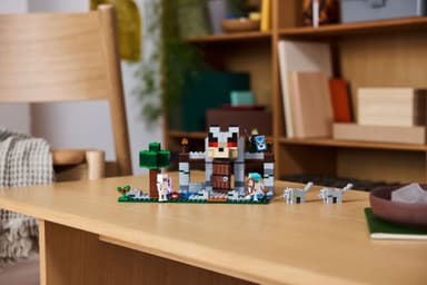 LEGO Minecraft Ulveborgen 21261