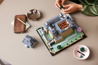 LEGO Architecture Himeji-palasset 21060