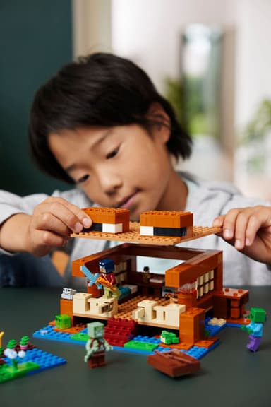 LEGO Minecraft Froskehuset 21256