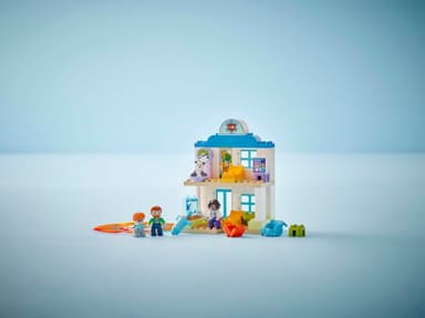 LEGO DUPLO Town For første gang: Besøk hos legen 10449