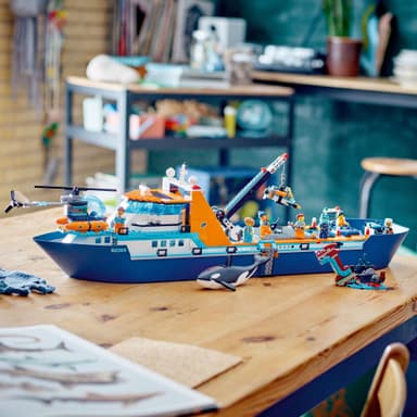 LEGO City Polarutforskere med skip 60368