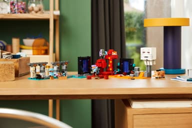 LEGO Minecraft Våpenkammeret 21252
