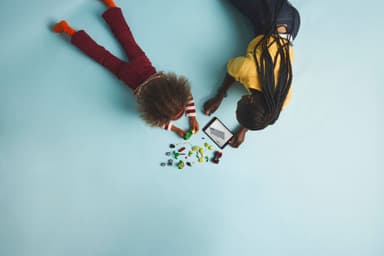 LEGO Spidey Dinosaurkjøretøyjakt med Spin og Electro 11198