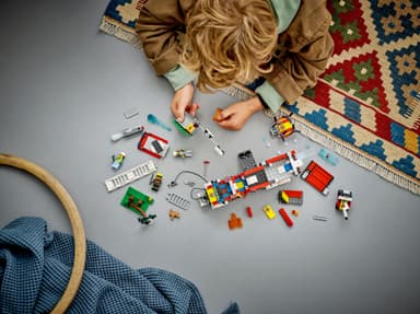 LEGO City Brannvesenets kommandobil 60374