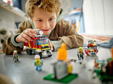 LEGO City Brannvesenets kommandobil 60374