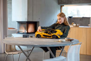 LEGO Technic McLaren P1 42172