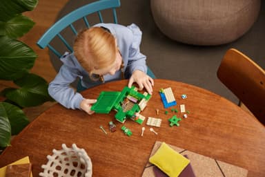 LEGO Minecraft Huset på skilpaddestranden 21254
