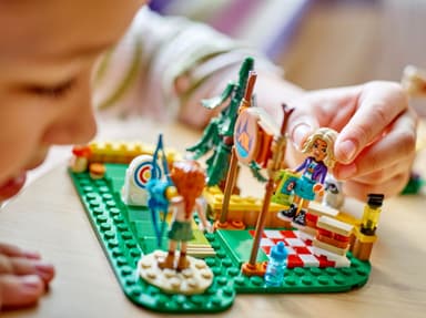 LEGO Friends Bueskytterbane på ferieleir 42622