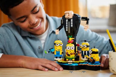 LEGO Despicable Me Klossebygd Gru og Minions 75582