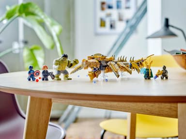 LEGO Super Heroes The Avengers mot Leviathan 76290