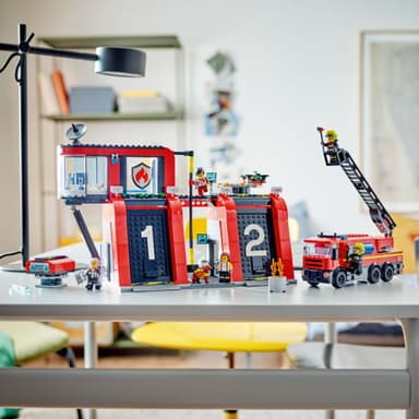LEGO City Brannstasjon med brannbil 60414