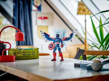 LEGO Super Heroes Byggbar figur av nye Captain America 76296