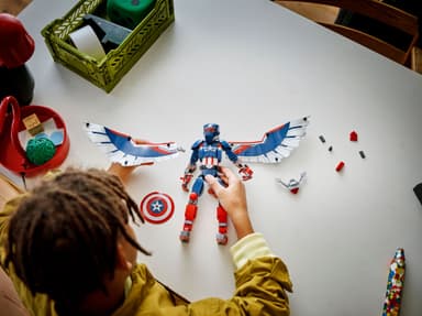 LEGO Super Heroes Byggbar figur av nye Captain America 76296