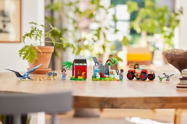 LEGO Jurassic World Dyrereservat med dinosaurunger 76963