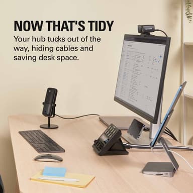 Elgato Stream Deck + USB hub